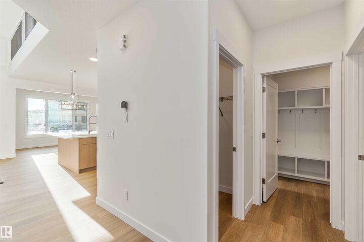 Property Photo: 2215 4 Avenue SW AB T6X 3L4