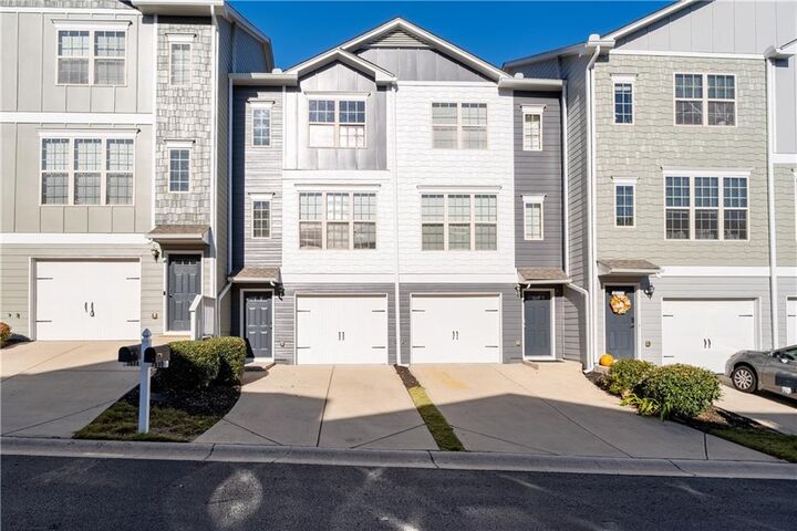 Property Photo: 3030 Liberty Way NW GA 30318