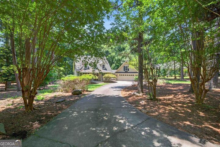 Property Photo: 1441 Bennett Springs Drive GA 30642