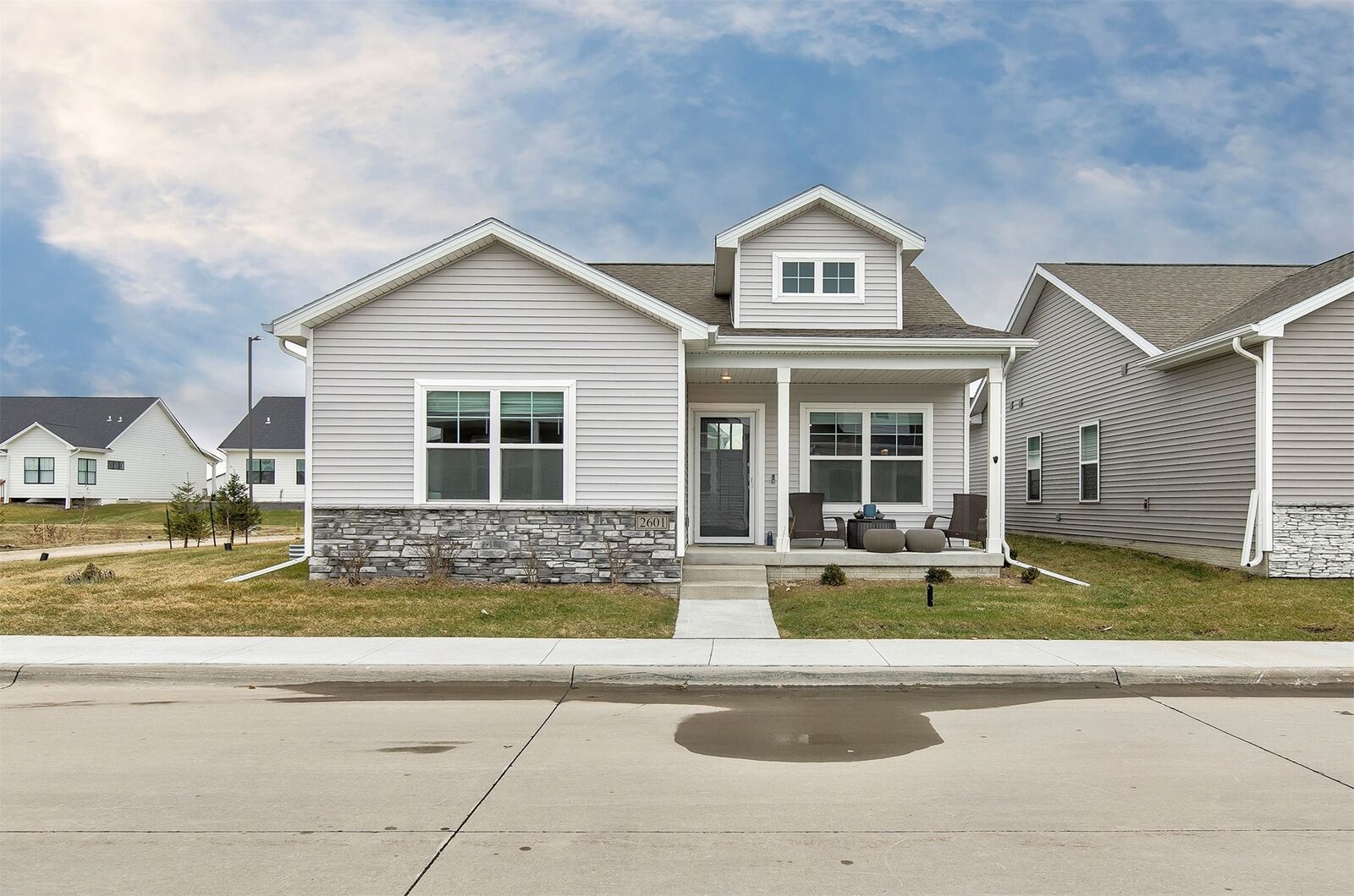 Property Photo: 2601 NW 30th Lane IA 50023