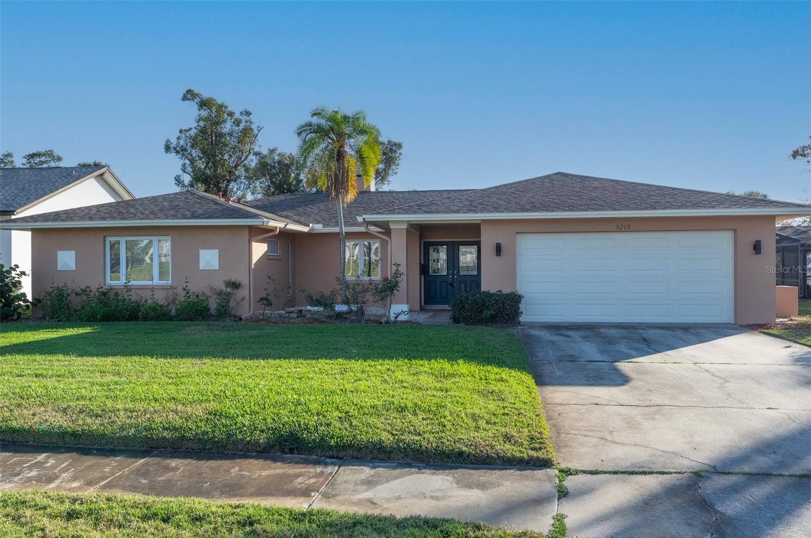 Property Photo:  9210 Grand Blanc Drive  FL 33777 