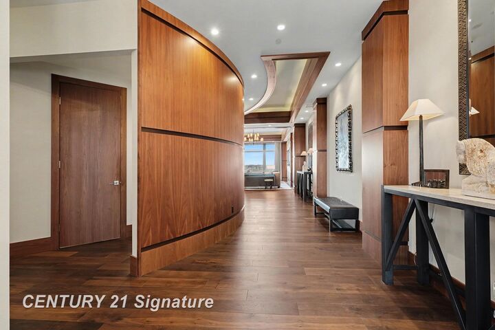 Property Photo: 1111 N Water Street 405 MI 48708