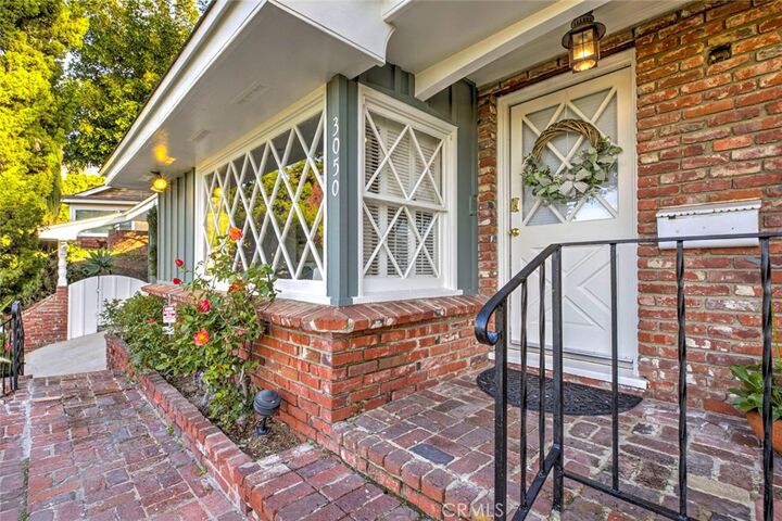 Property Photo:  3050 N Lamer  CA 91504 