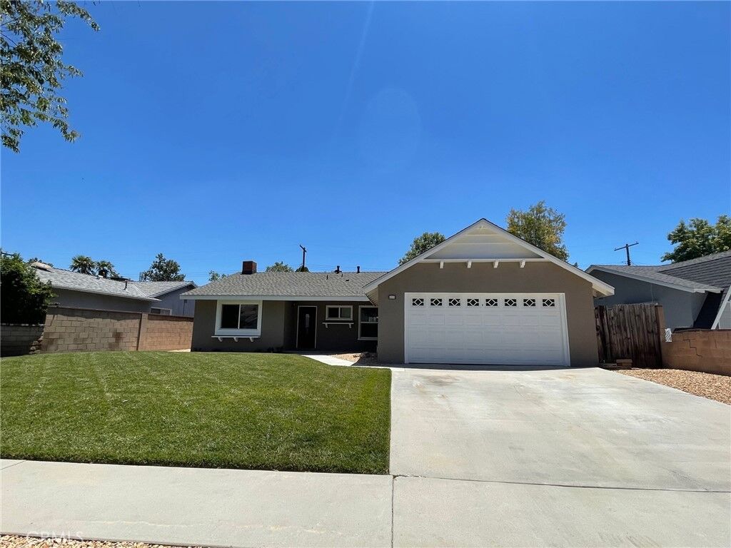 Property Photo:  23370 Schoolcraft  CA 91307 