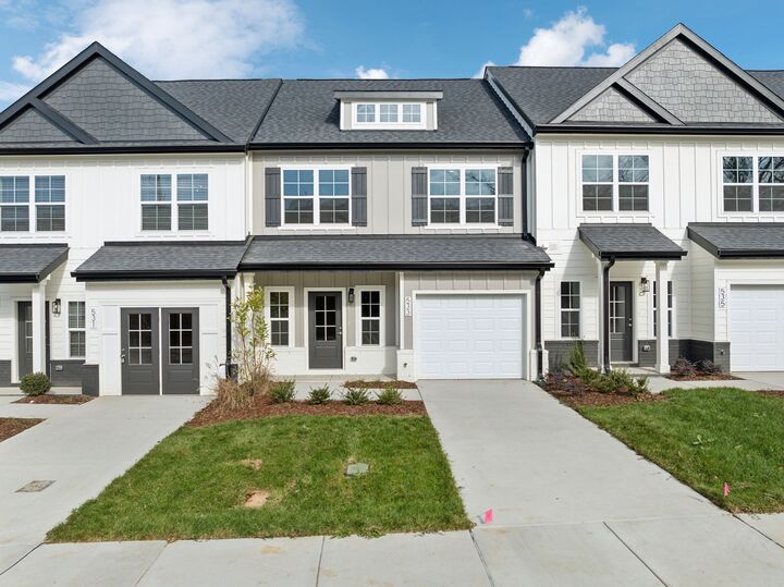 Property Photo: 609 Tulip Springs Ct TN 37076