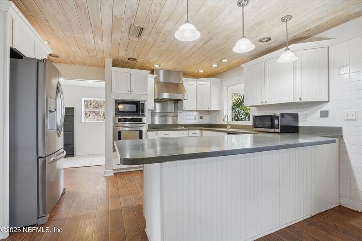 Property Photo:  472 Cedar Creek Road  FL 32177 