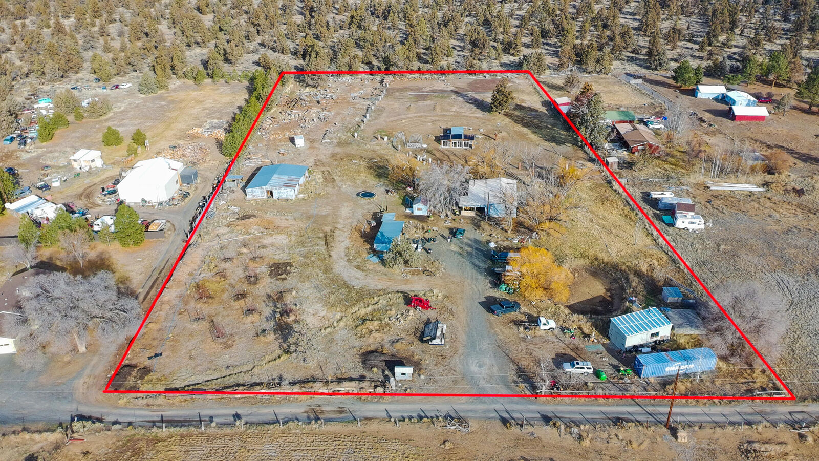 Property Photo:  65665 SW 61st Street  OR 97703 