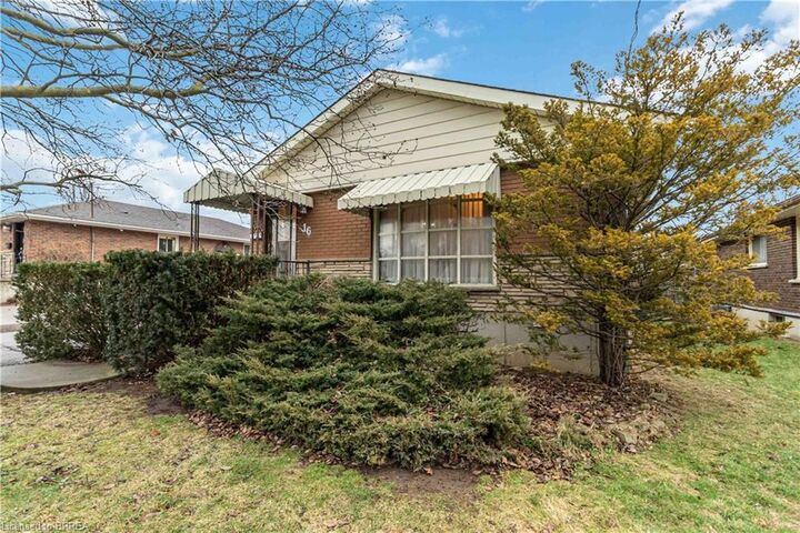 Property Photo: 16 Paris Road ON N3R 1H7