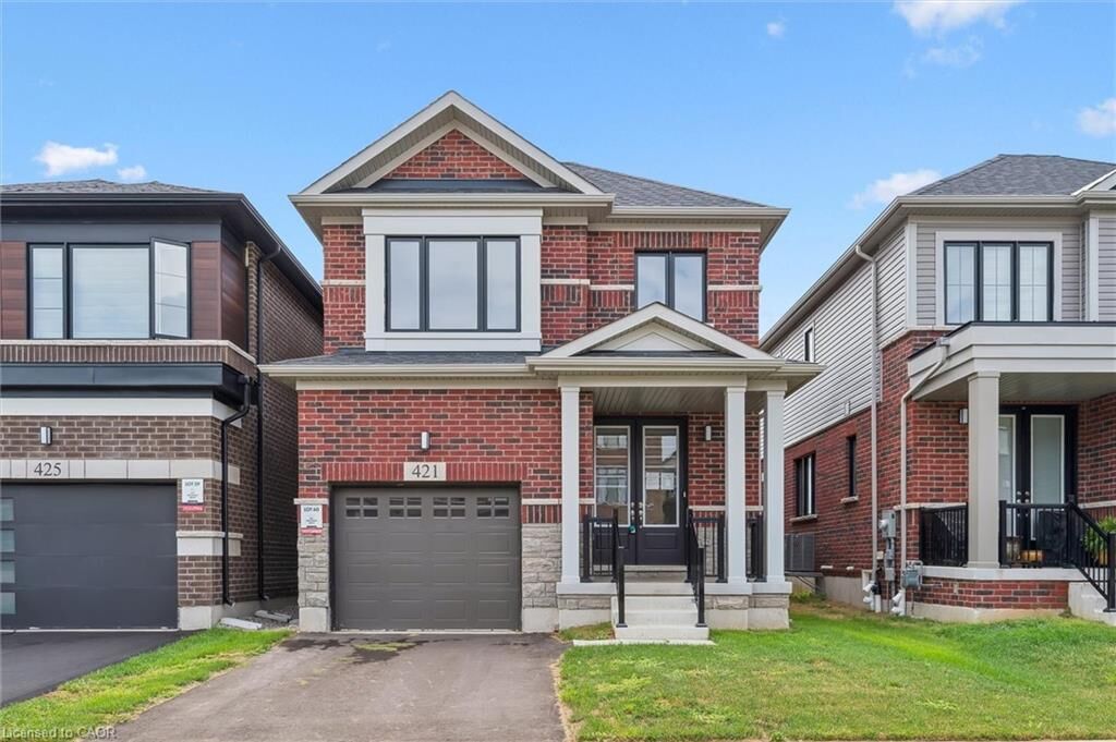 Property Photo:  421 Newman Drive  ON N1S 0E1 