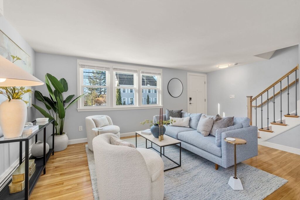 Property Photo:  266 Hunnewell Street 266  MA 02494 