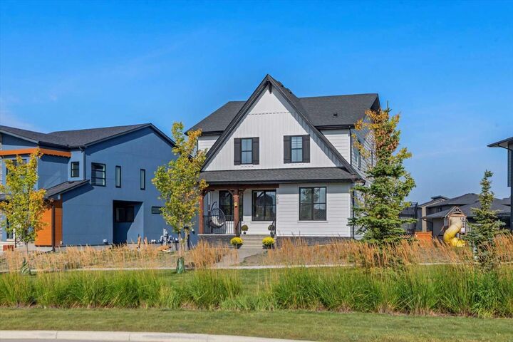 Property Photo:  348 South Harmony Drive  AB T3Z 0G3 