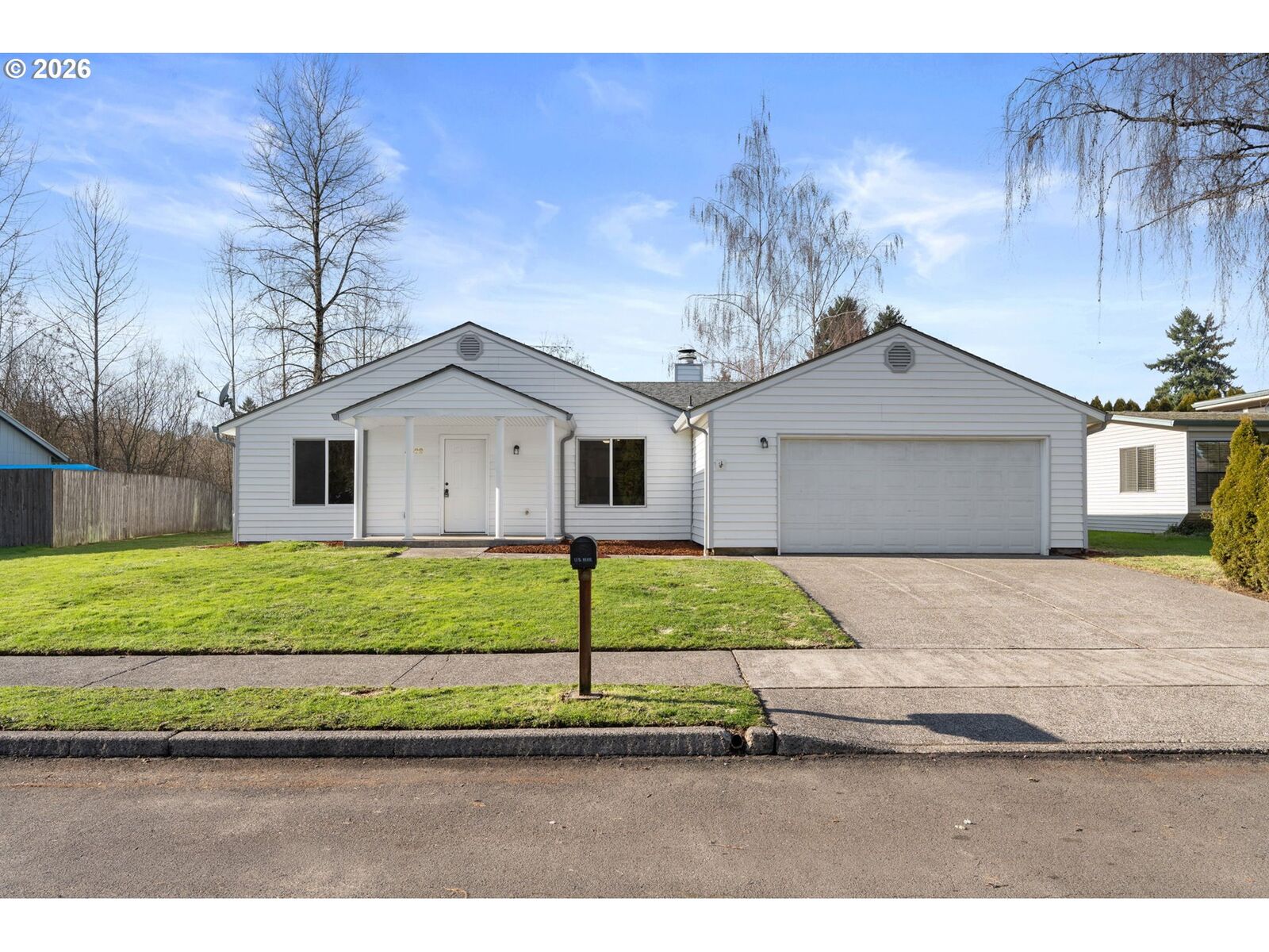 Property Photo:  5302 NE 48th Ave  WA 98661 