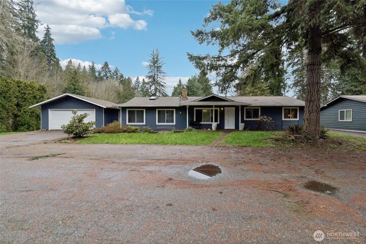 Property Photo:  20911 W Richmond Road  WA 98021 