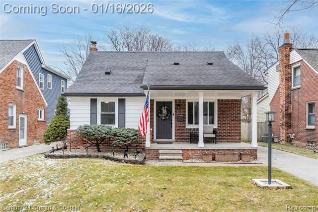 Property Photo: 3026 N Vermont Avenue MI 48073