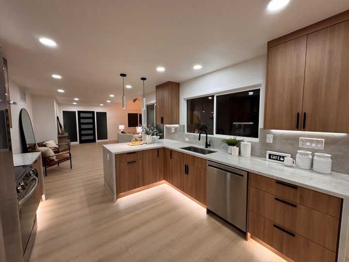 Property Photo:  1334 Spoonbill Way  CA 94087 