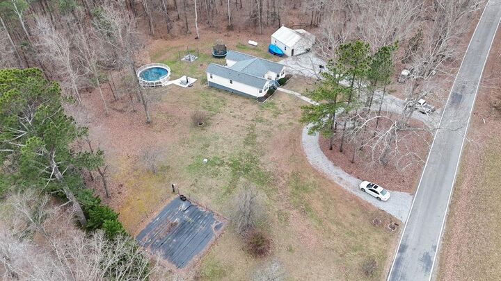 Property Photo: 4235 West Courthouse Rd VA 23930
