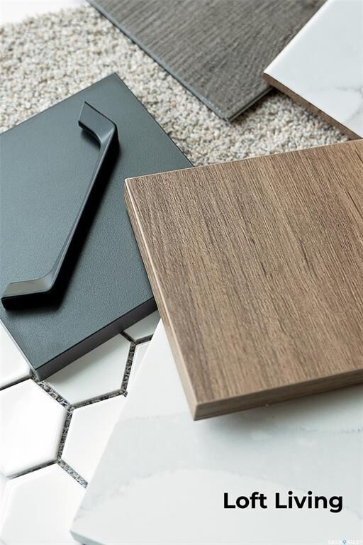 Property Photo:  3072 Dumont Way  SK S4V 3Z3 