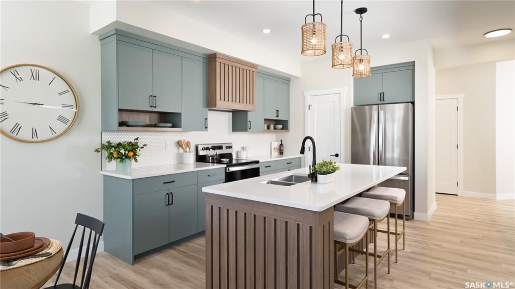 Property Photo: 3004 Dumont Way SK S4V 3B3