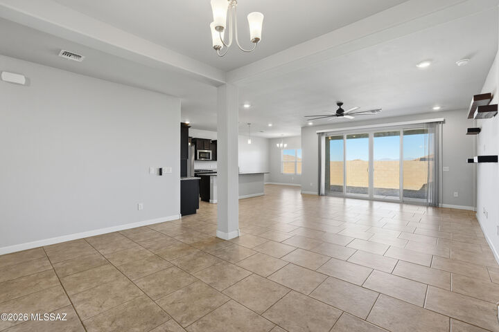 Property Photo:  554 W Grantham Street  AZ 85641 