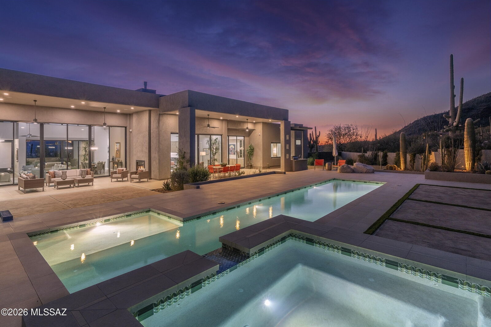 Property Photo: 2126 E Desert Garden Drive AZ 85718