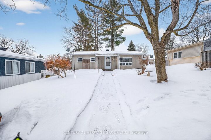 Property Photo:  16 Mimosa Crescent  ON L9S 1R1 