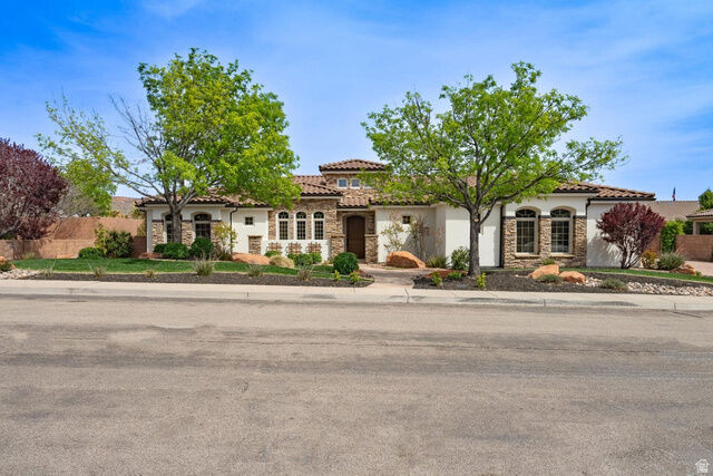 Property Photo:  1844 N Wellington St  UT 84780 