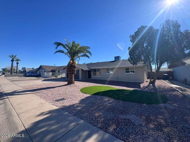 Property Photo:  17 E Cairo Drive  AZ 85282 