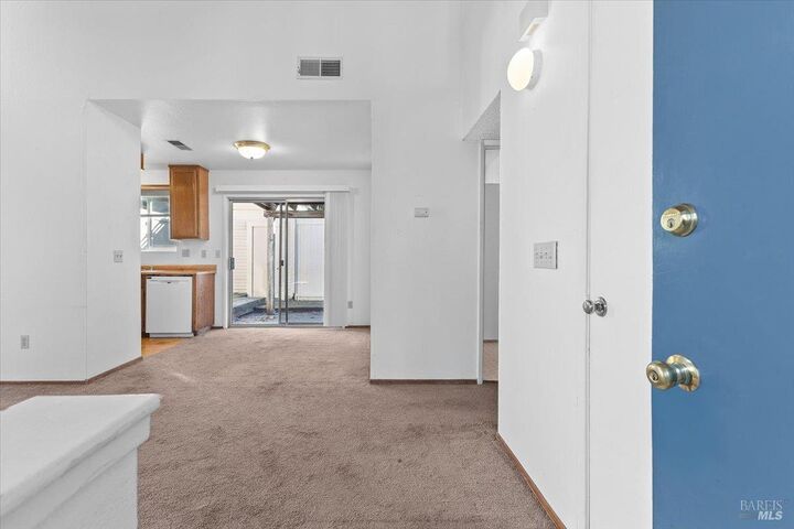 Property Photo:  3313 Yulupa Avenue  CA 95405 