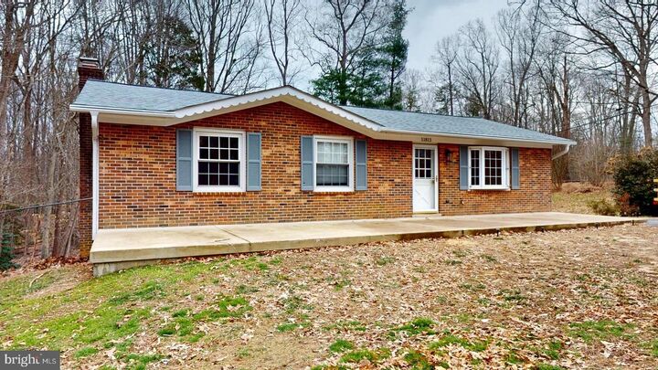 Property Photo:  11813 Cornwell Drive  VA 20112 