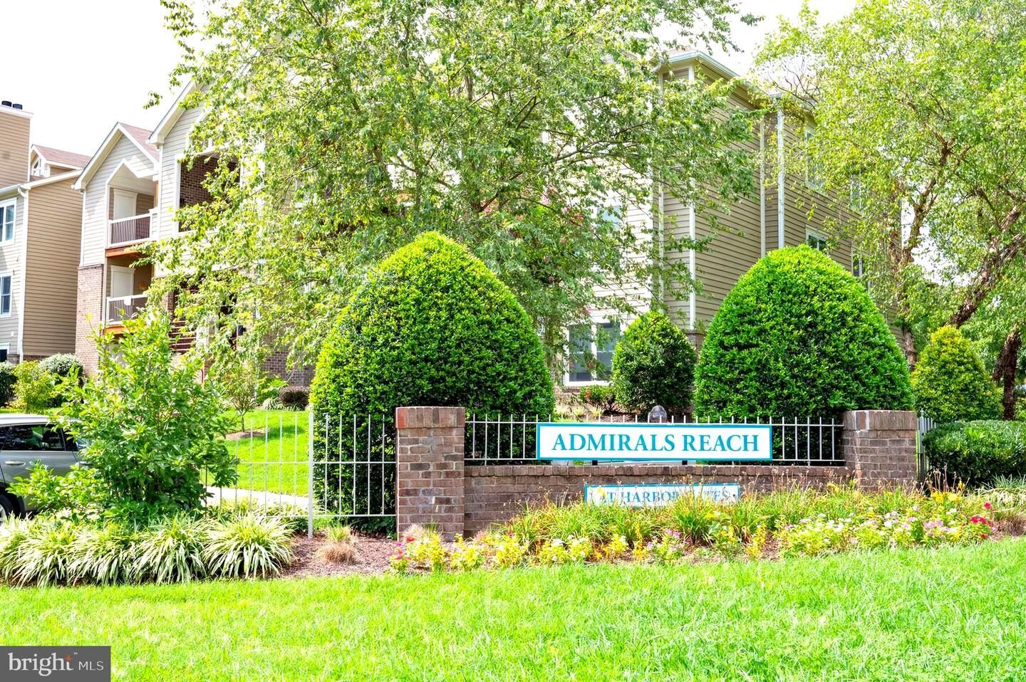 Property Photo:  629 Admiral Drive 206  MD 21401 