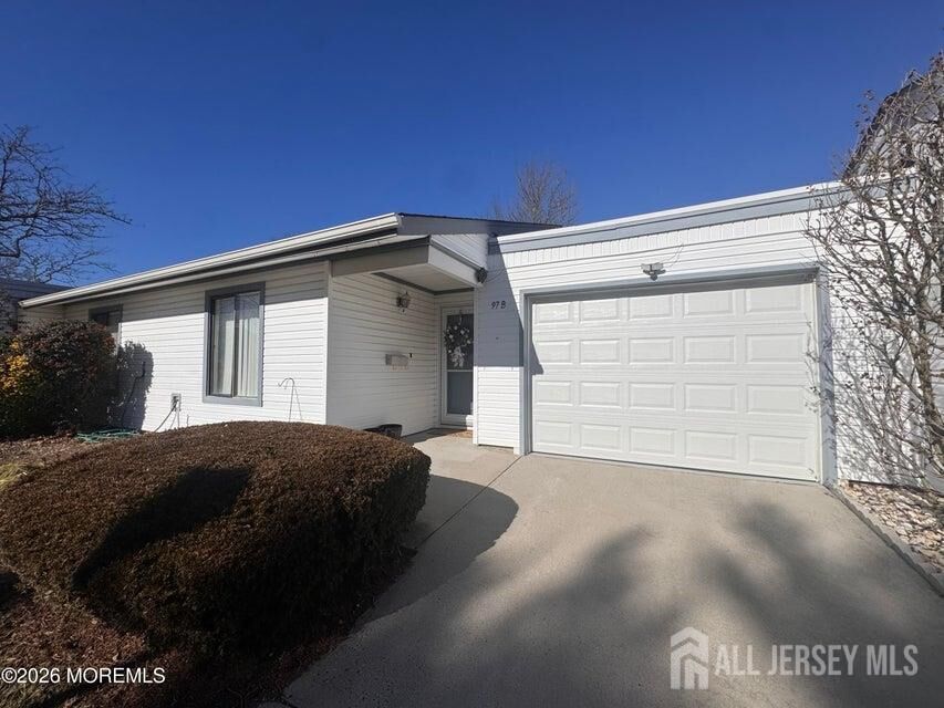 Property Photo: 97-B Salix Plaza NJ 08831