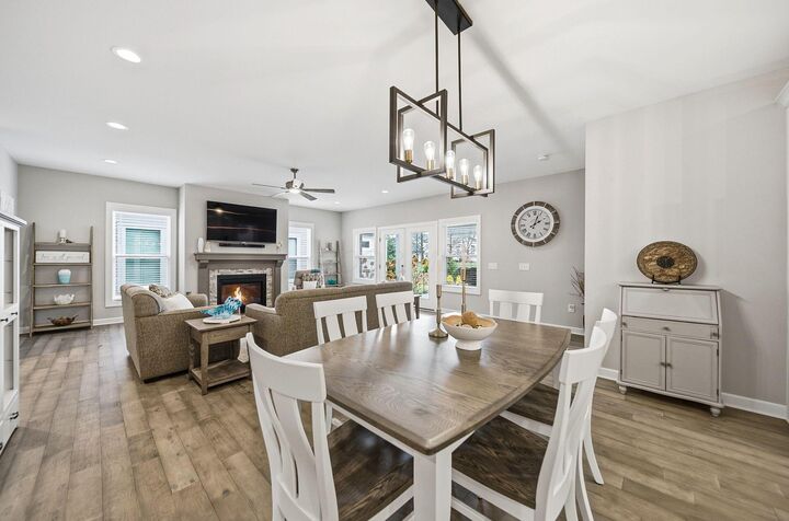 Property Photo:  7660 Gateway Boulevard  OH 43065 