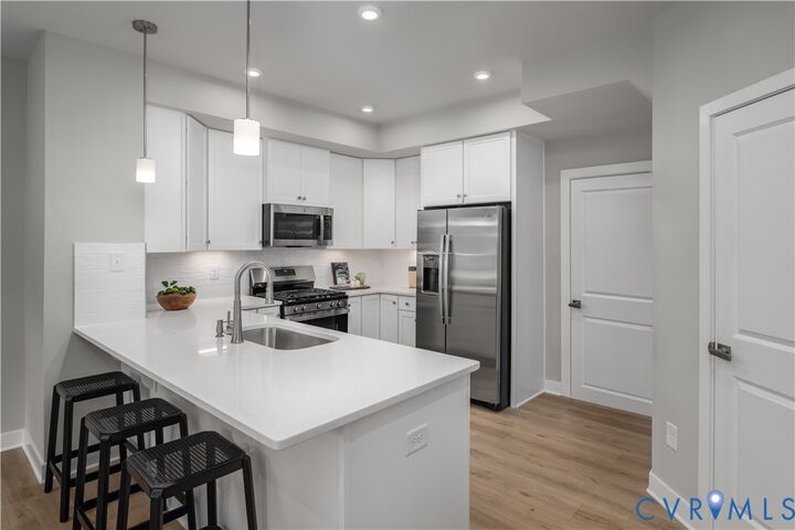 Property Photo:  8026 Lake Laurel Lane A  VA 23060 