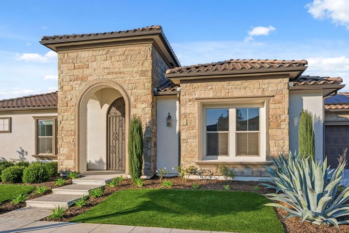 Property Photo:  2687 Trenton Avenue  CA 93619 