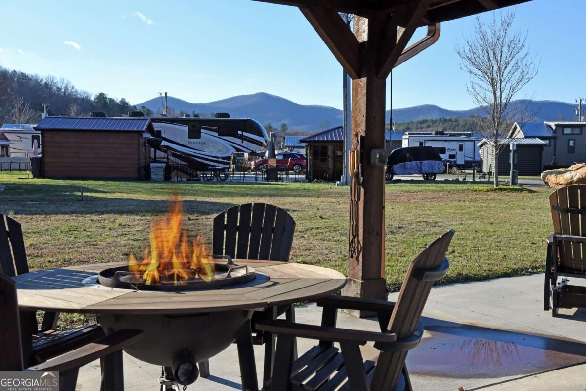 Property Photo:  184 Golden Nugget Road 41  GA 30512 