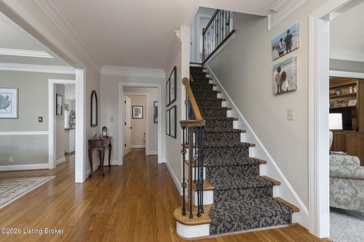 Property Photo: 1614 Night Hawk Ct KY 40223