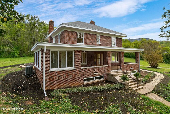 Property Photo:  4537 Old Walland Hwy  TN 37886 