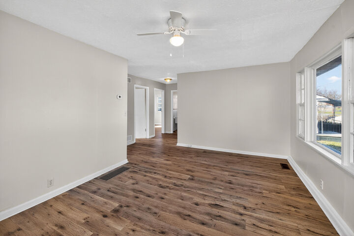 Property Photo: 111 Circle Drive KY 40422