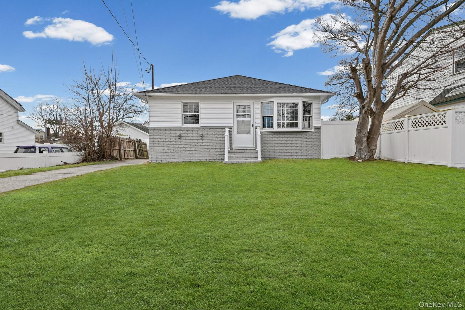 Property Photo: 88 N Penataquit Avenue NY 11706