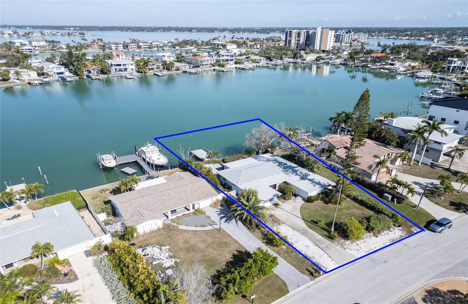 Property Photo:  10230 Tarpon Drive  FL 33706 