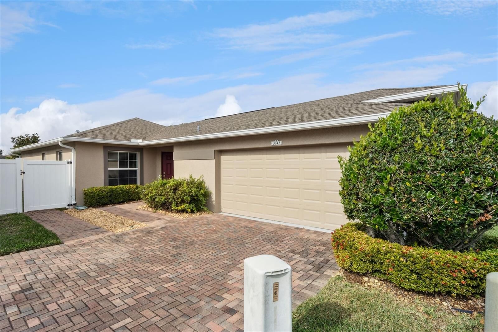 Property Photo: 3342 Raleigh Drive FL 33884