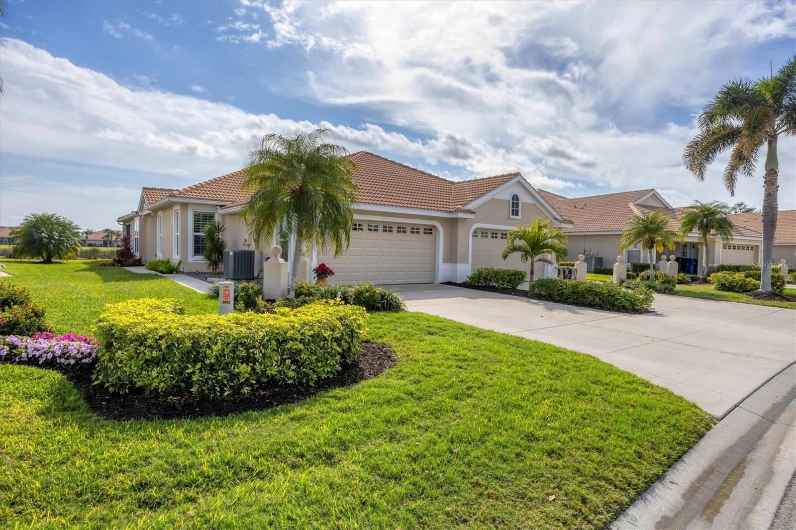 Property Photo:  1846 San Trovaso Way  FL 34285 