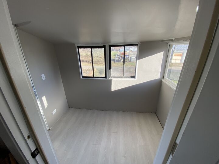 Property Photo:  942 N Schuyler Avenue 2  IL 60901 