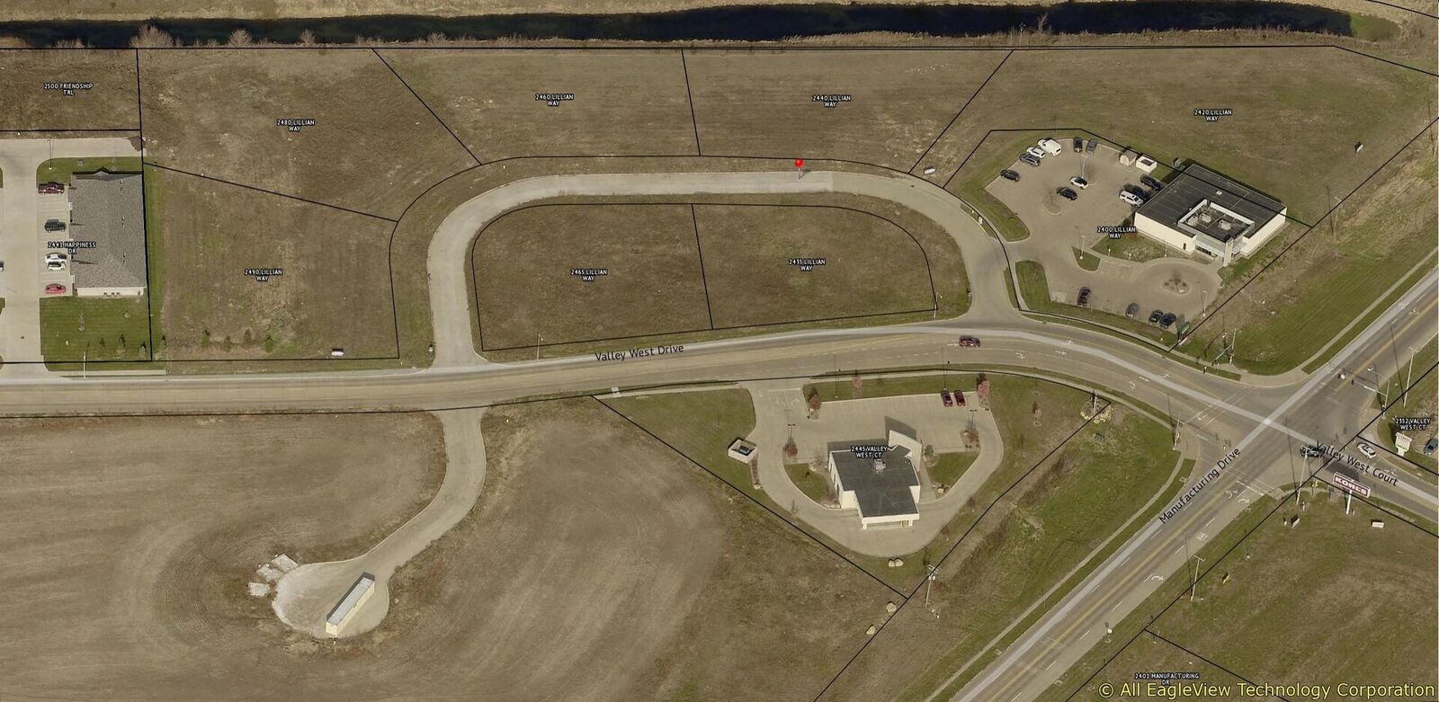 Property Photo:  2490 Lillian Way  IA 52732 