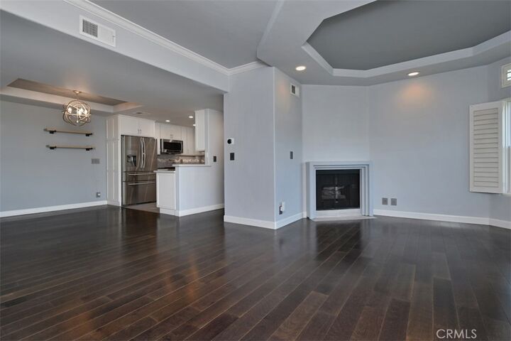 Property Photo:  4230 Colfax Avenue 201  CA 91604 