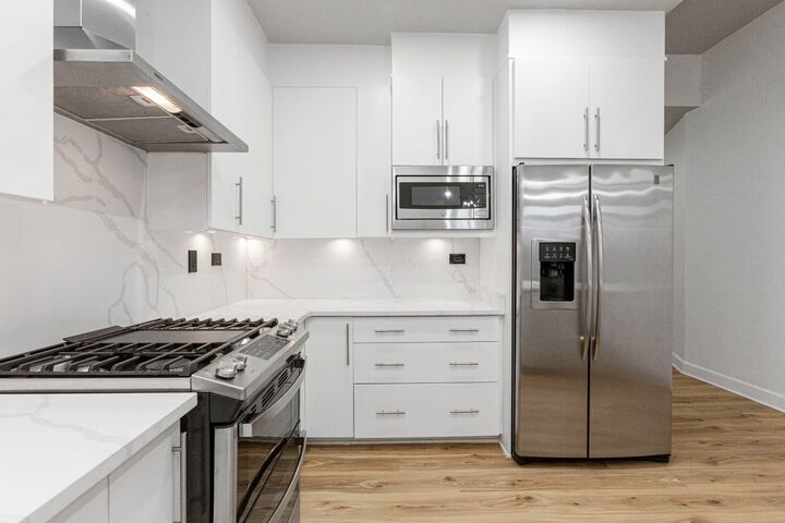 Property Photo:  117 30th Ave N 304  TN 37203 