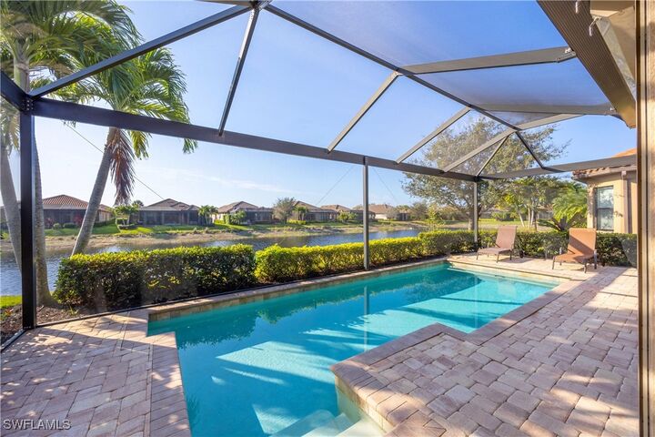 Property Photo:  8522 Palacio Terrace N  FL 34114 