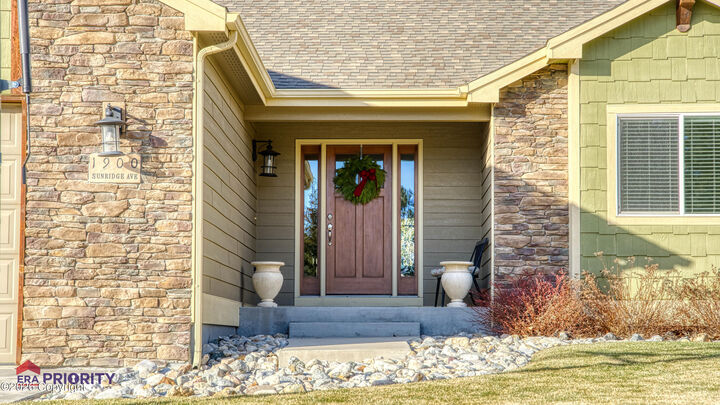 Property Photo: 1900 Sunridge Ave - WY 82718
