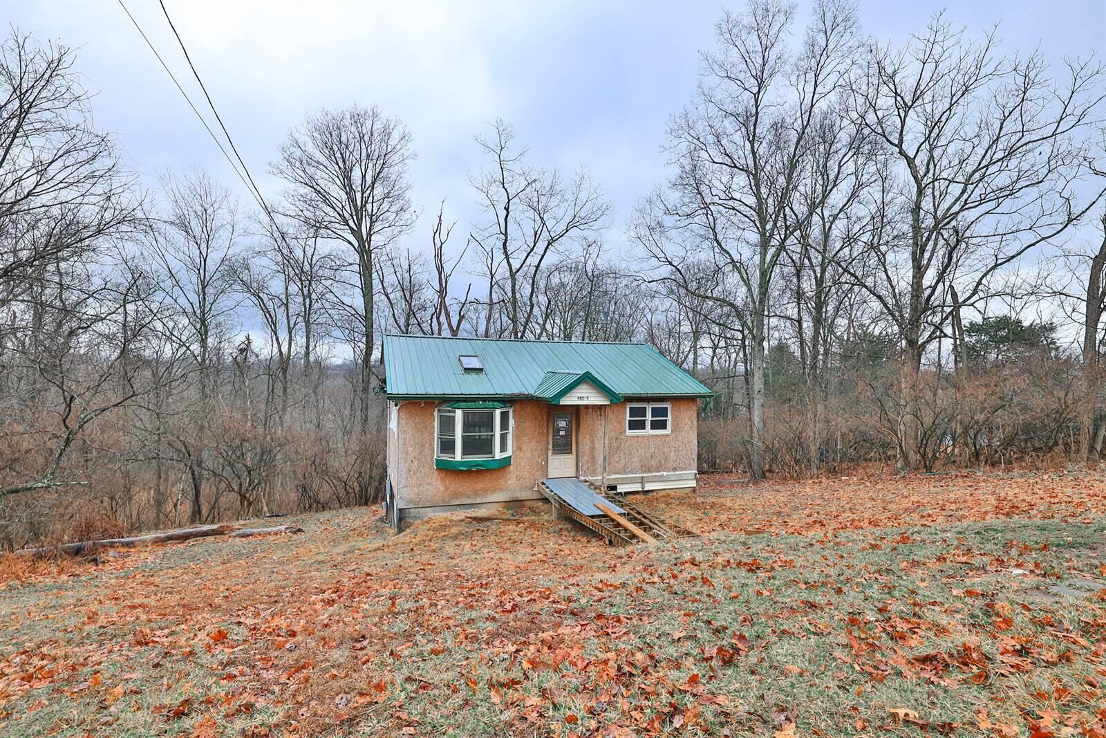 Property Photo: 445 Elk Lake Resort Road KY 40359