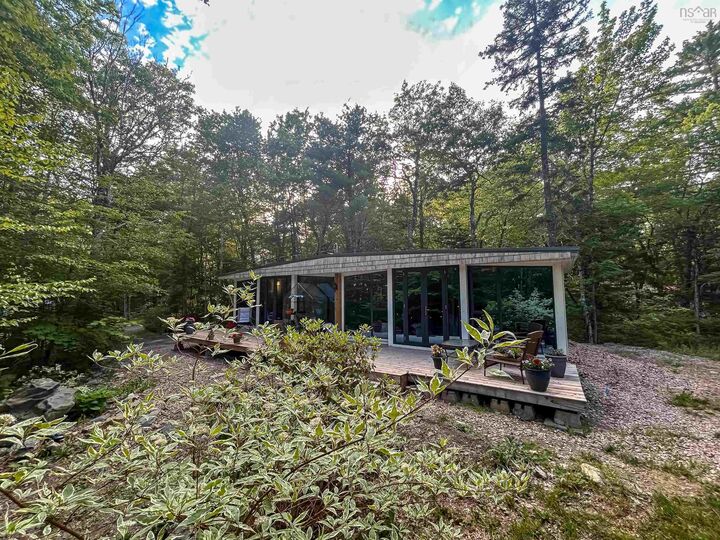 Property Photo: 25 Hirtle Drive NS B0R 1E0